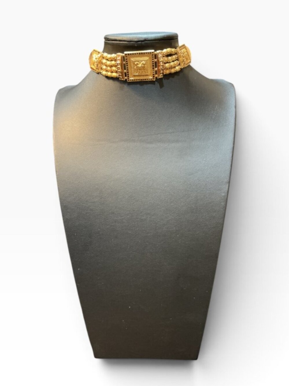 Vintage MICRO India Gold Tone Choker Necklace Repousse Glass Stone 4 Strand